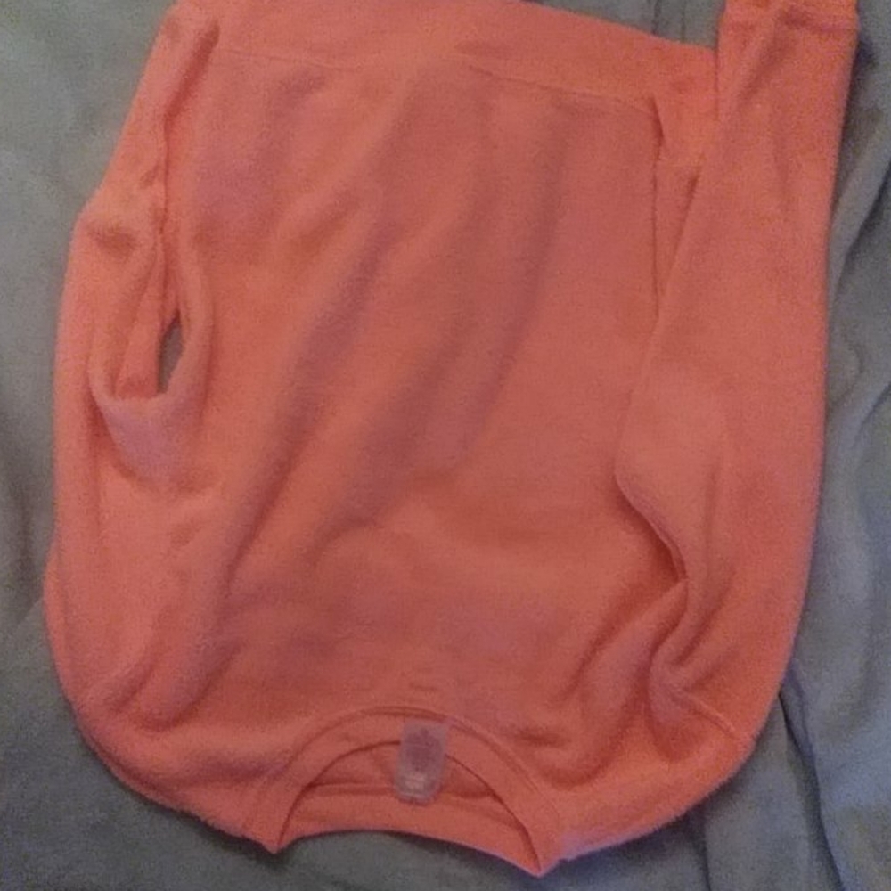 Sweater - Picture 2 of 4